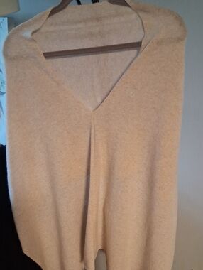 Beige V-Neck Women's 100% Cashmere Sweater Poncho.